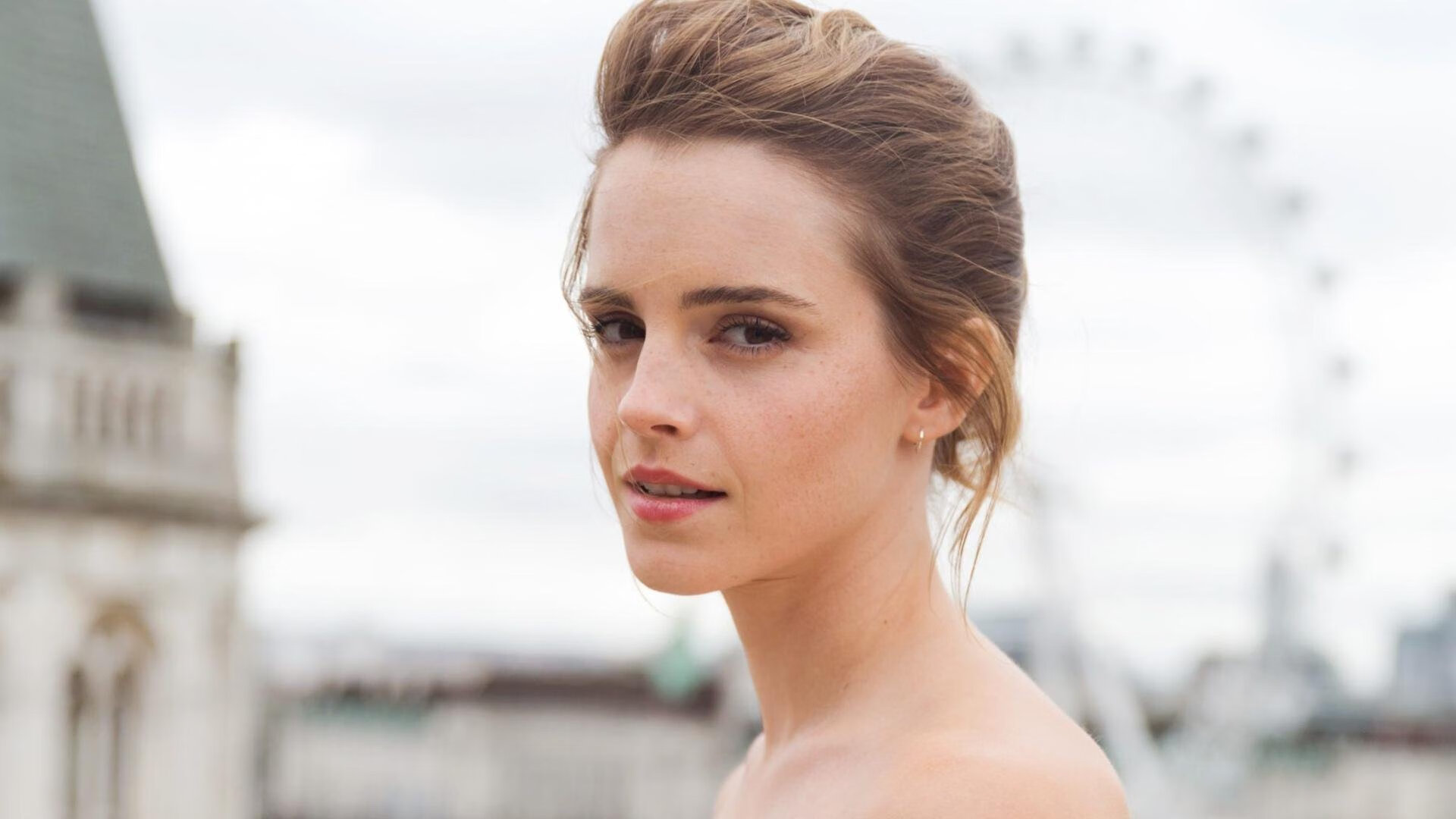 爱德华兹奥运前哨战独砍38分 活塞碾压浙江显冠军相NBA新星国际赛场强势接管 中国之行预示美国男篮奥运战力升级