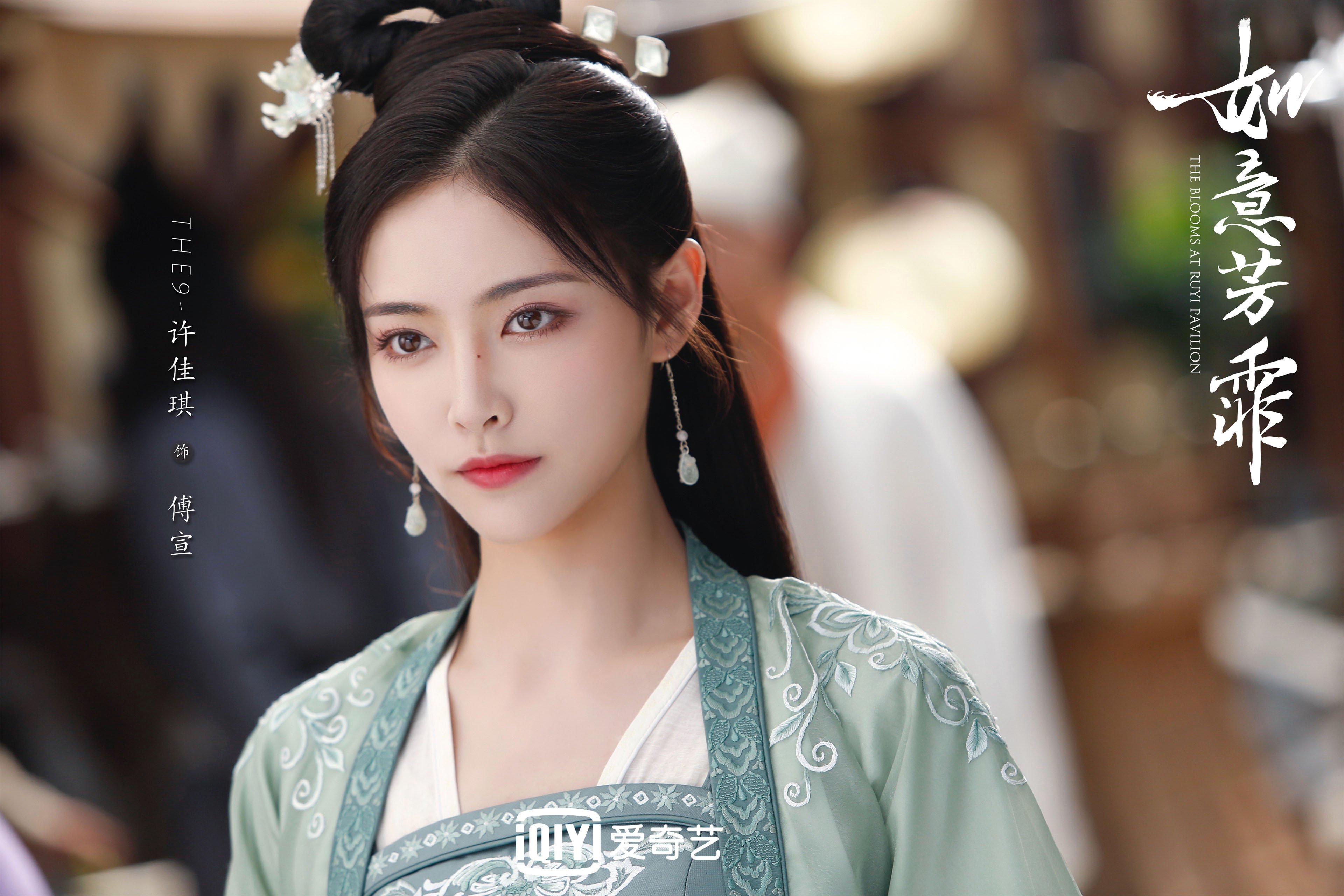 你提出的F1街道赛之夜与加克波贡献制胜表现这两个要素，组合在一起天然充满戏剧张力。这种张力，正是一个好故事的核心。让我们先从几个不同风格的标题开始，找到最能激发创作灵感的那个方向