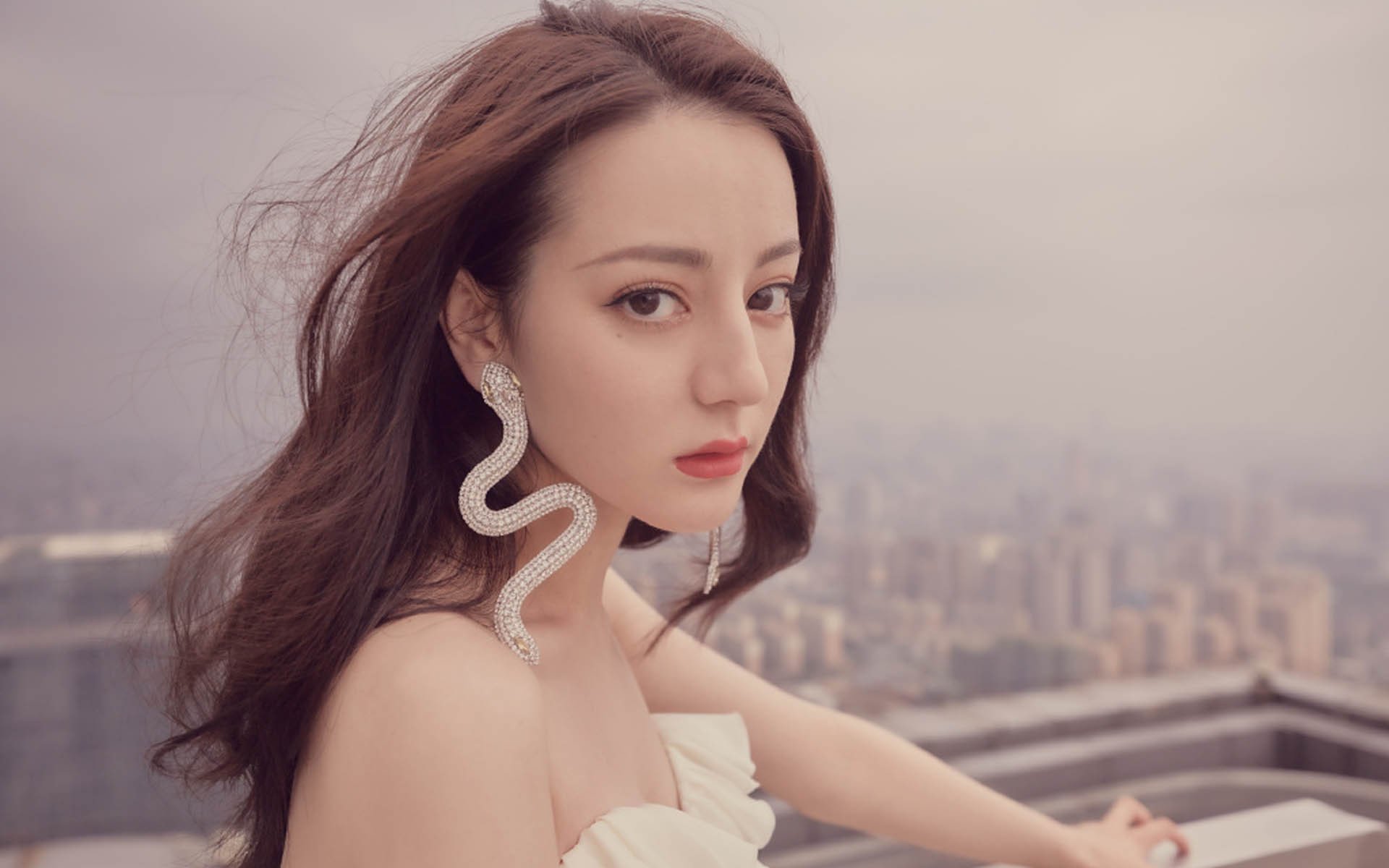 欧冠篮球半决赛巅峰对决，爵士队力克北京队，终结黑马传奇