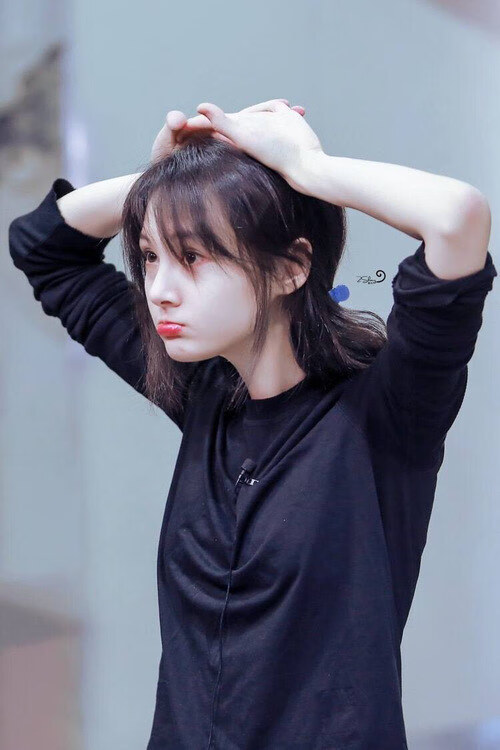以下是为你构思的标题与文章